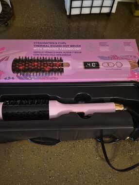 Hauteness Brand Pink Thermal Round Hot Brush - Straighten & Curl
